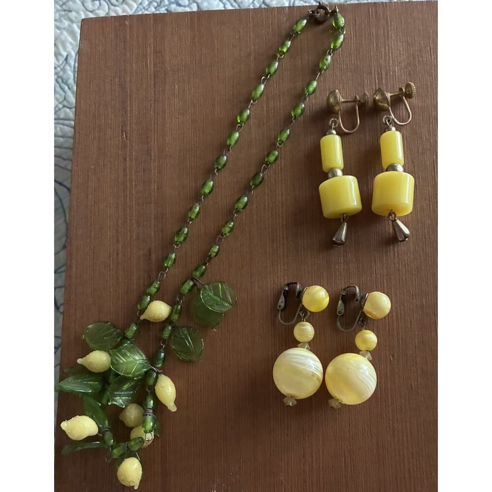Small Lot Costume Jewelry Clip-On Earrings Glass Beaded Fruit Necklace Earrings